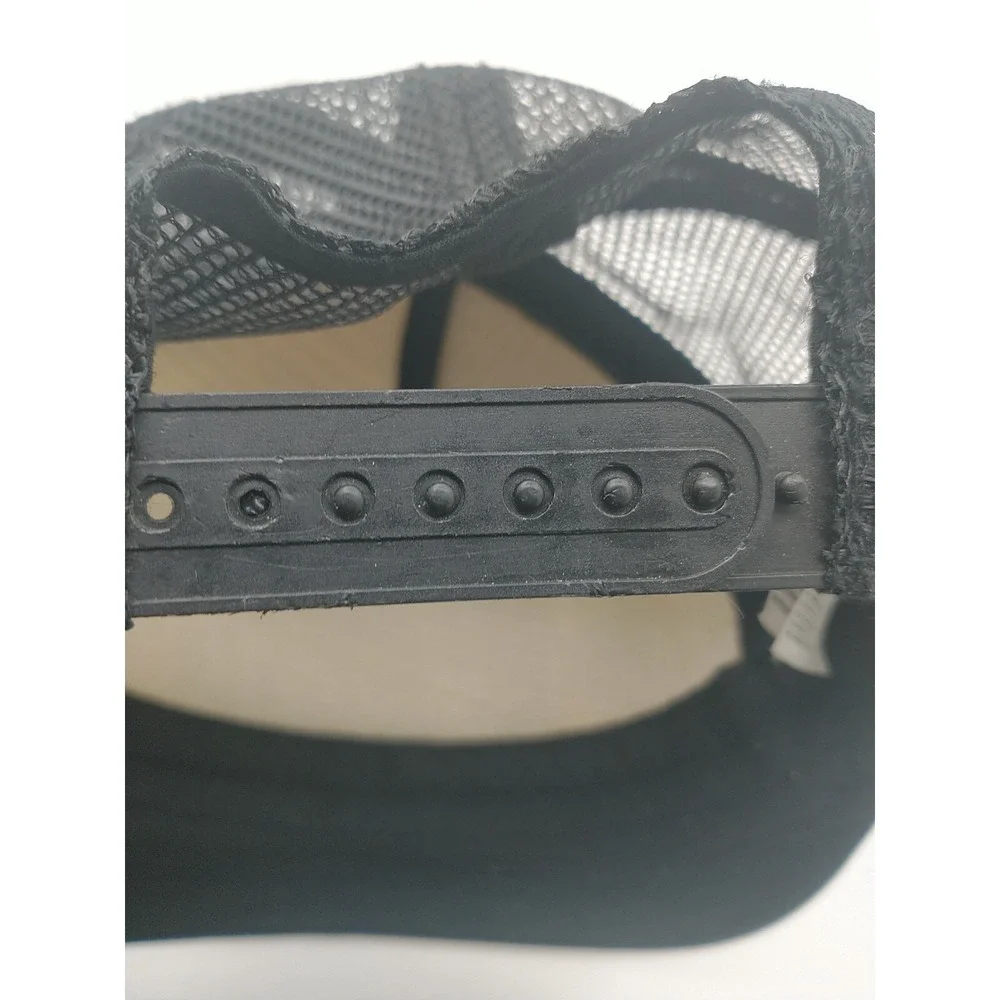 Unbranded trucker style